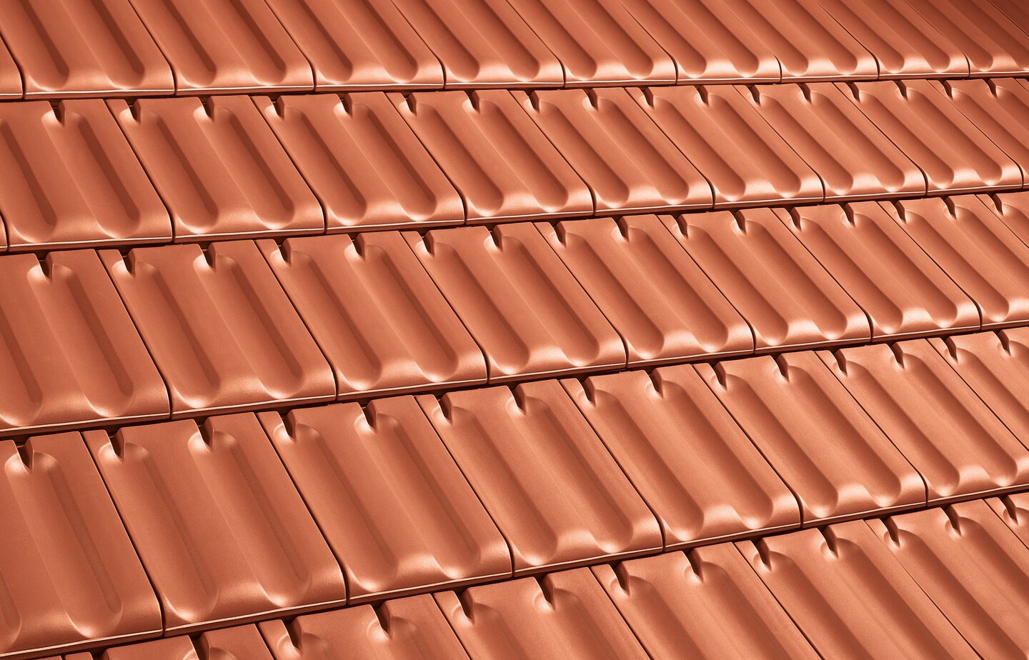 Großfalzziegel XXL® - Red | Image roof surface | © © ERLUS AG 2021