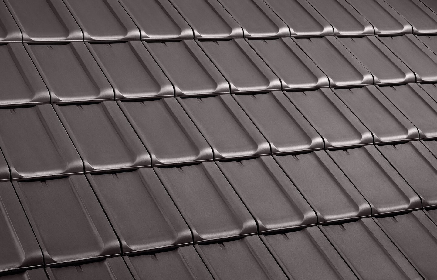 Reformpfanne XXL® - Anthracite | Image roof surface | © © ERLUS AG 2021